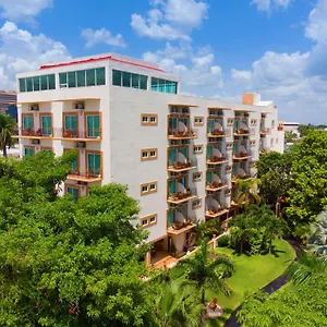 4* Hotel Palacio Maya
