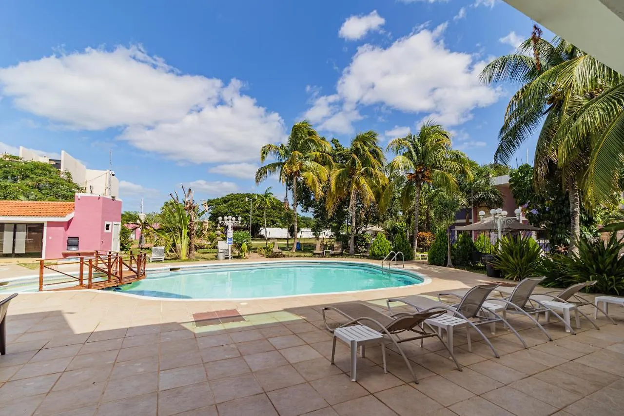 Hotel Suites Paraiso Merida 0*,